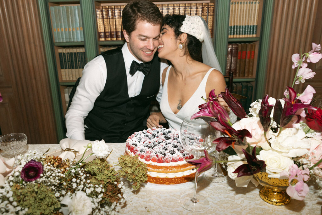 bride and groom cutting cake, Thomasville, NC 